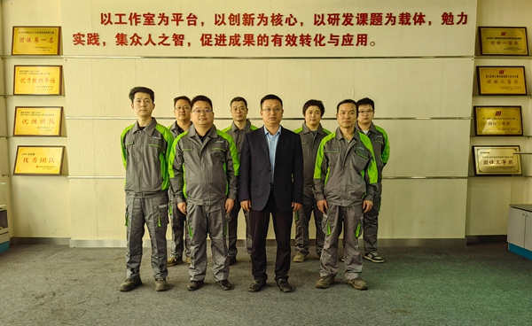 张发荣_副本.jpg